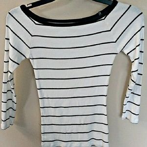 FINAL SALE Off The Shoulder 3/4 Sleeve Shirt